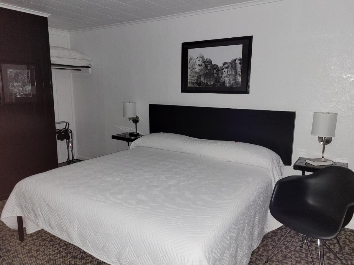 קאסטר Rocket Motel מראה חיצוני תמונה