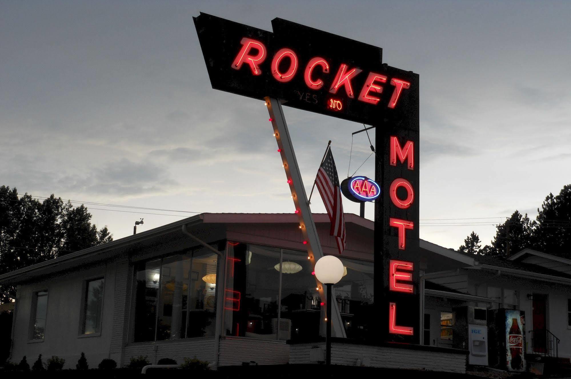 קאסטר Rocket Motel מראה חיצוני תמונה